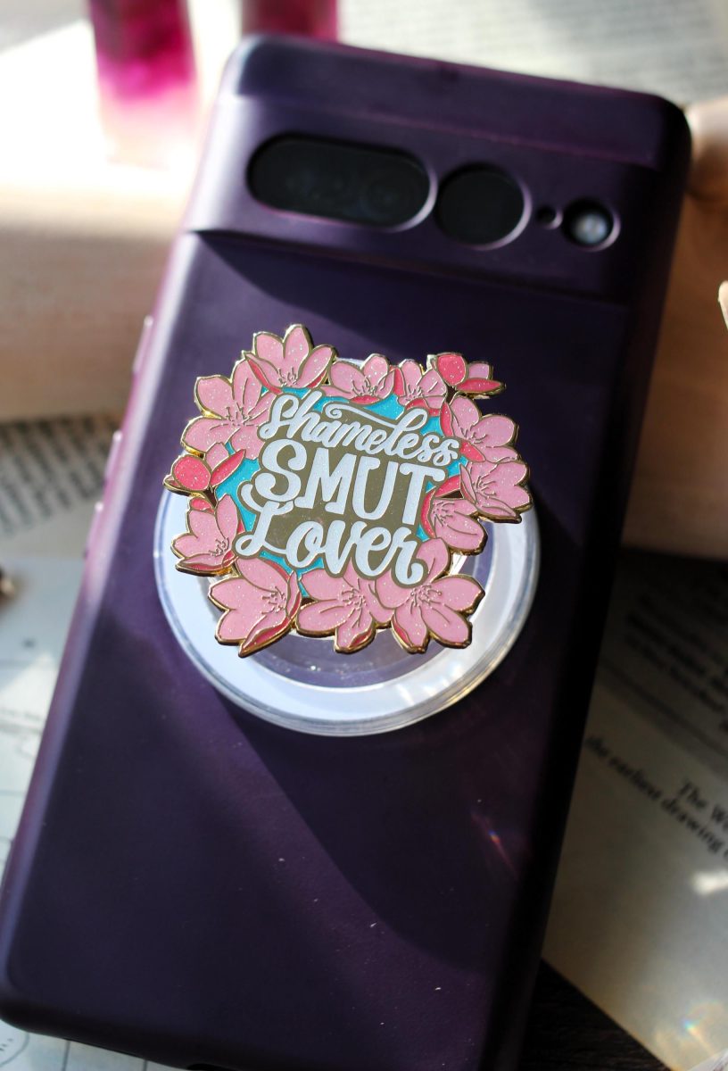 Shameless smut lover magnetic Kindle Grip, bookish magnetic phone grip, interchangeable ereader holder