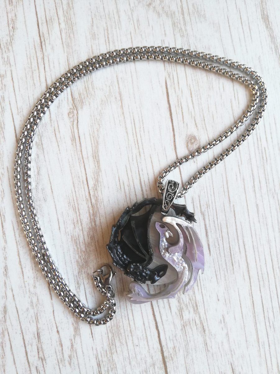 How to train your dragon nightfury lightfury necklace
