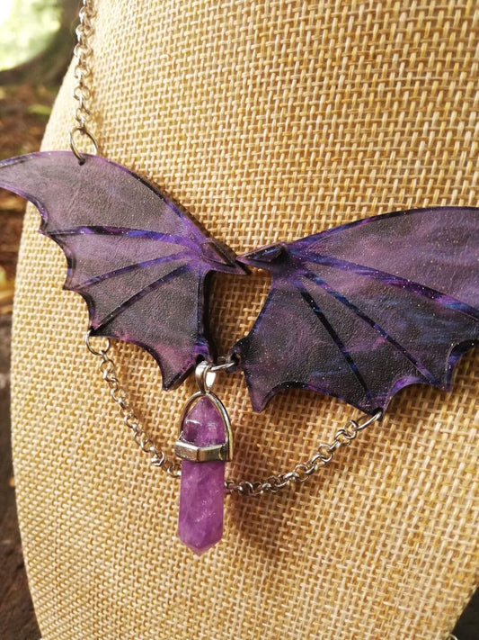 a court of thorns and roses necklace