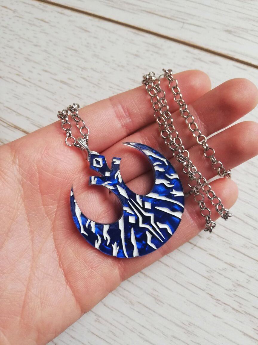 ahsoka tano rebel necklace