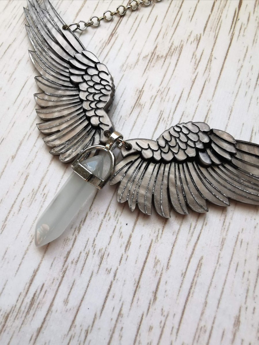 crescent city necklace