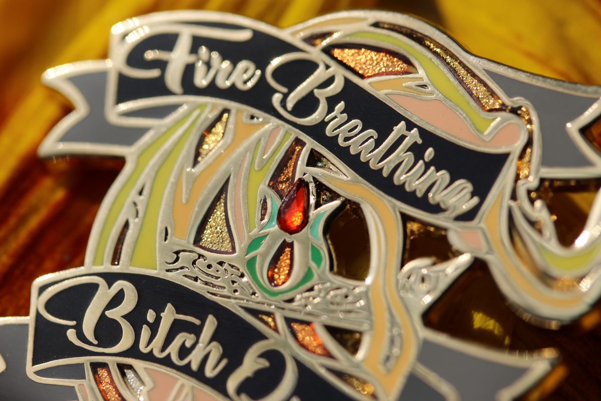 throne of glass enamel pin