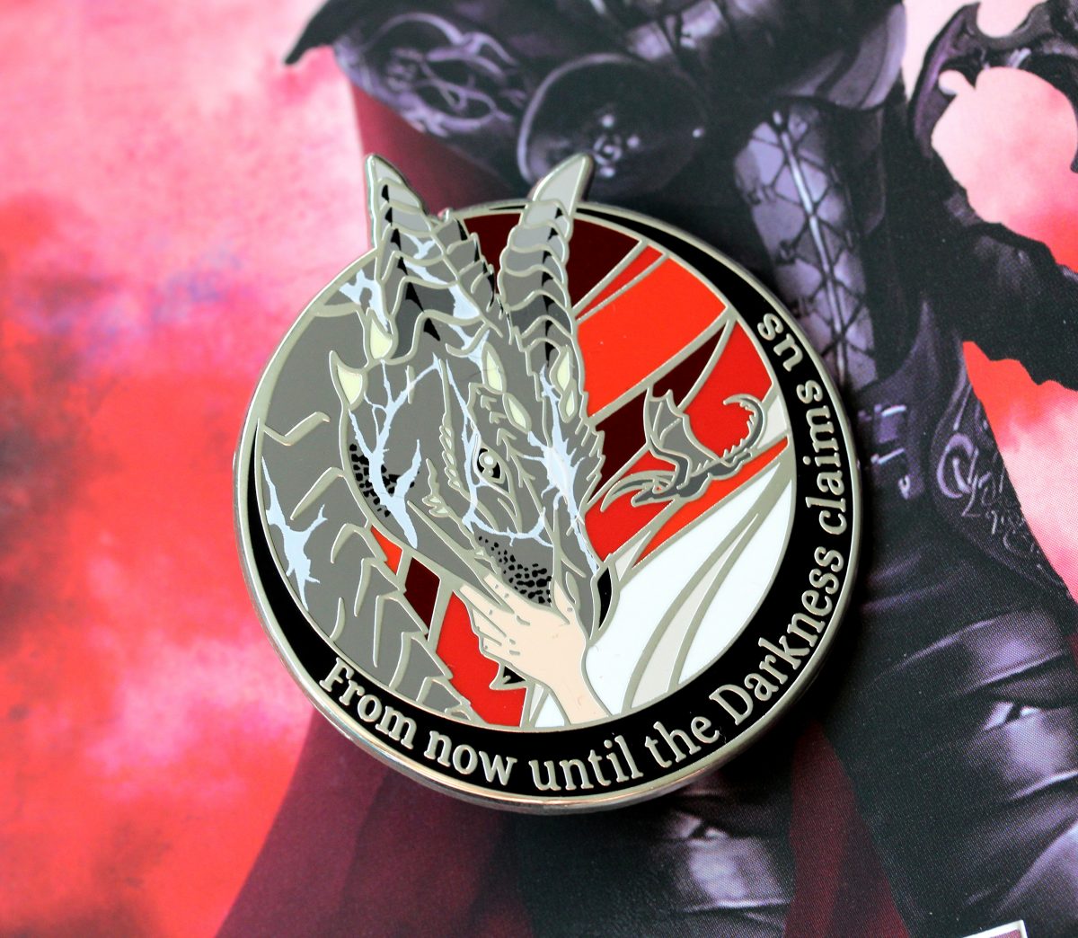 thirteen throne of glass enamel pin