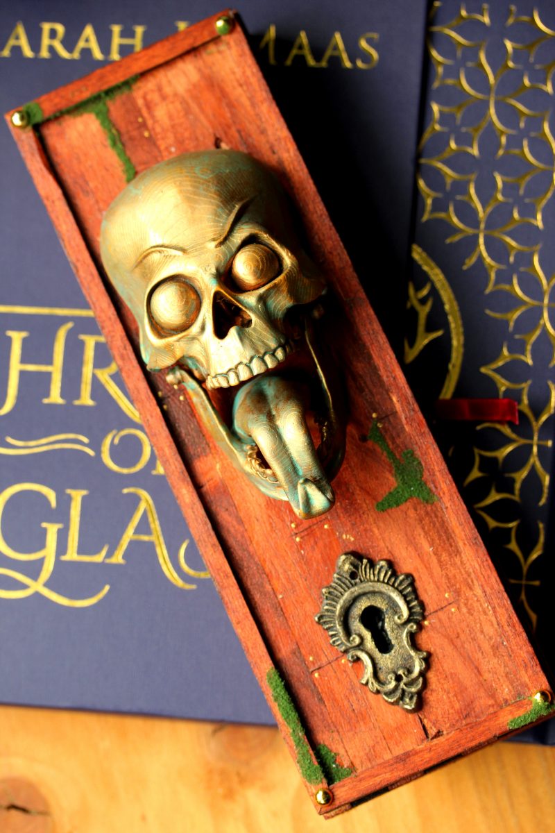 mort throne of glass