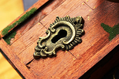 mort throne of glass