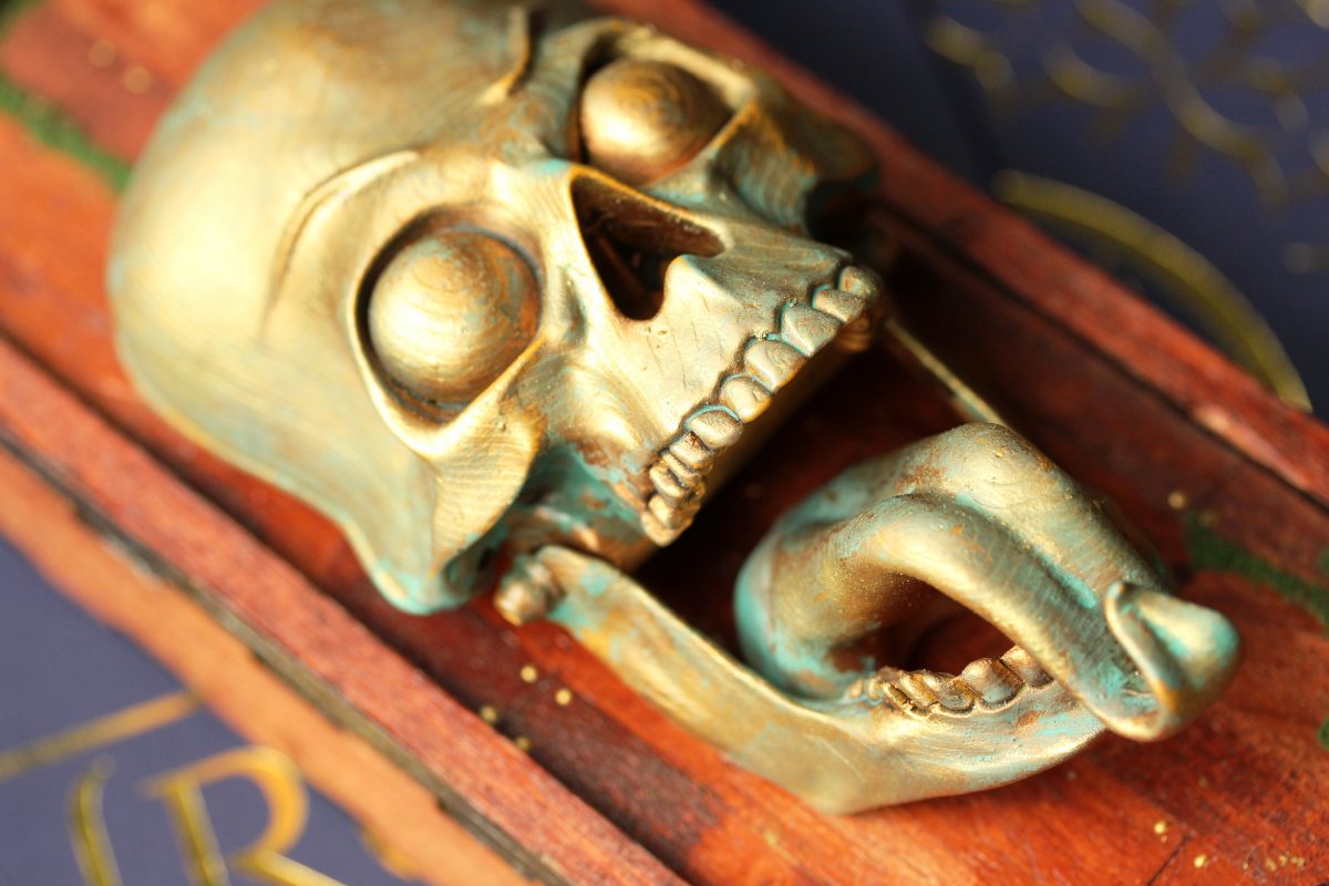 mort throne of glass