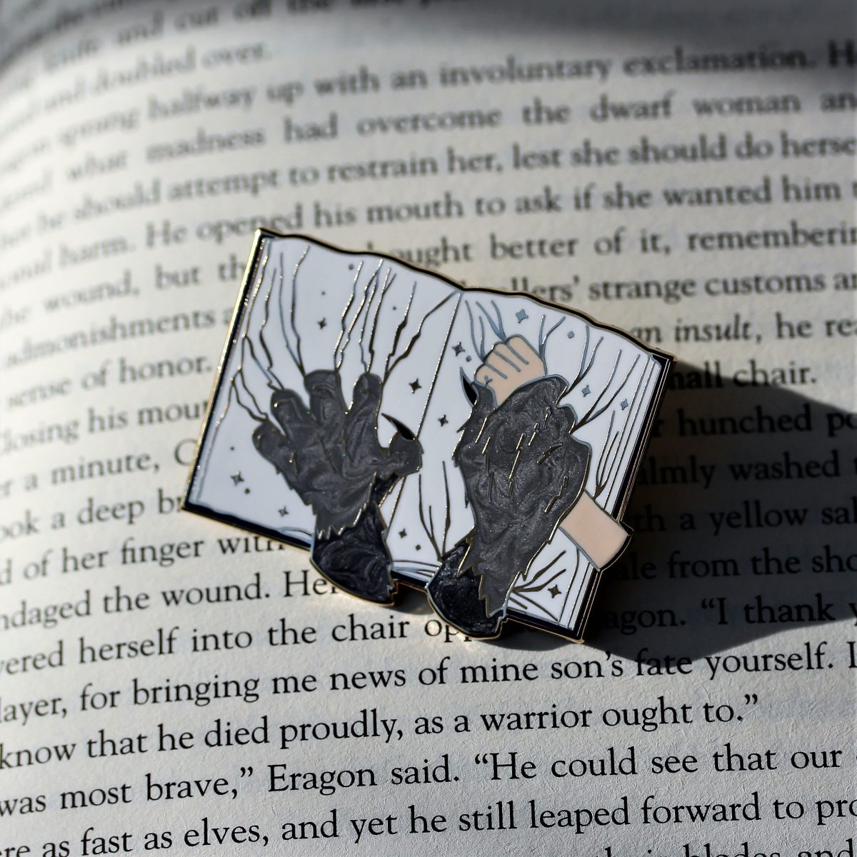 werewolf romance enamel pin