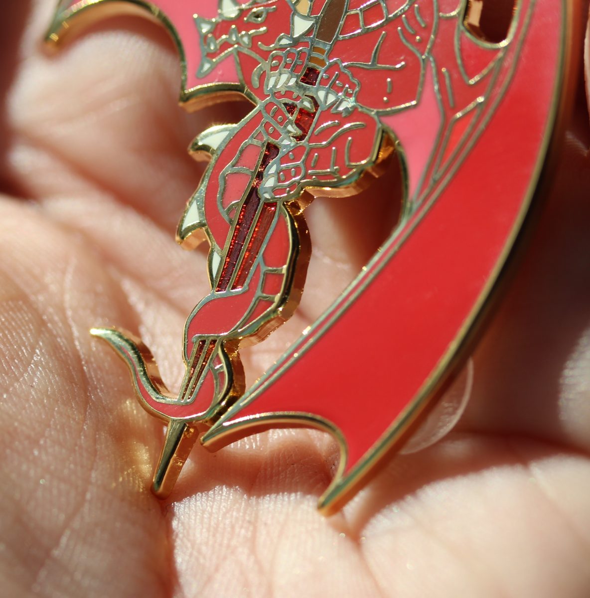 thorn eragon enamel pin