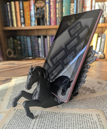 pegasus e-reader holder