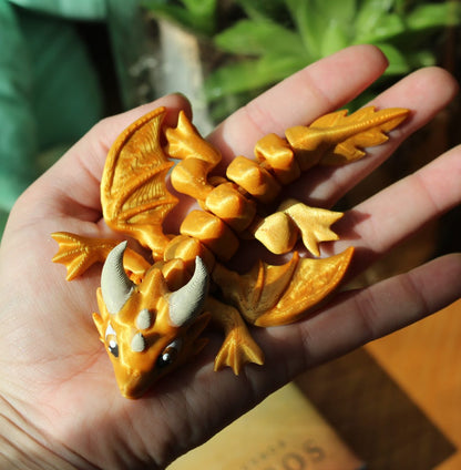 Andarna Articulated Dragon Keychain