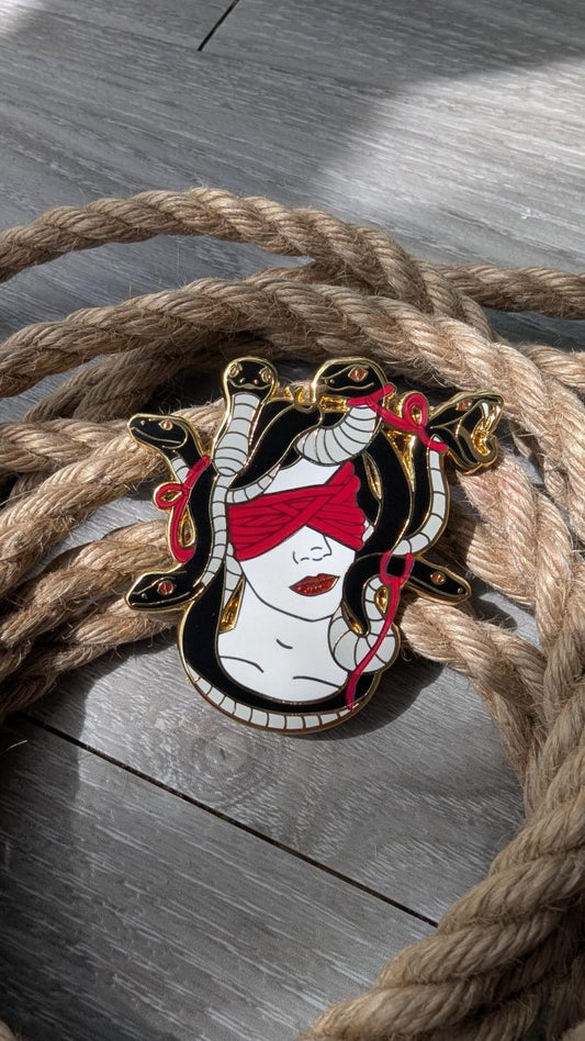 Medusas gaze Shibari enamel pin, rope label badge