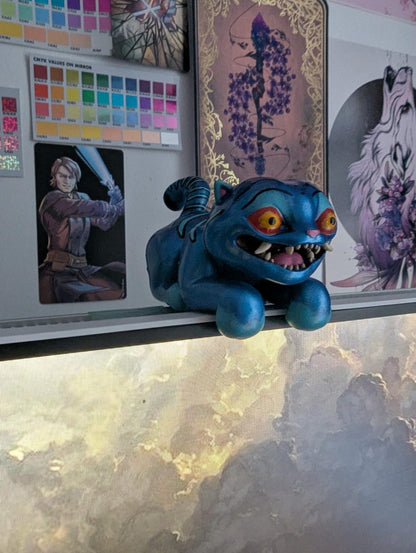 Kpop demon hunters derpy shelf guardian figure, shelf sitter,