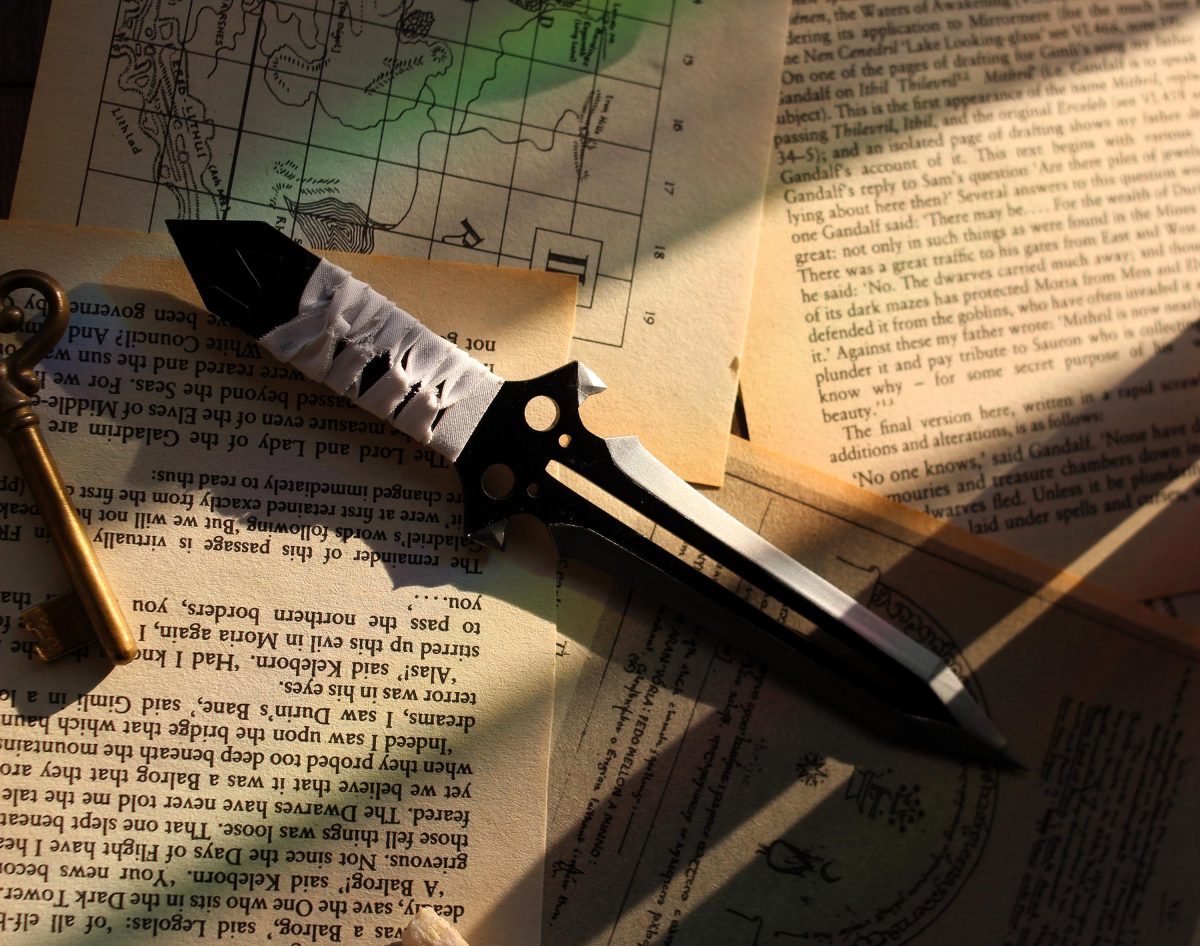 violet's throwing, book lover replica miniature letter opener with display frame