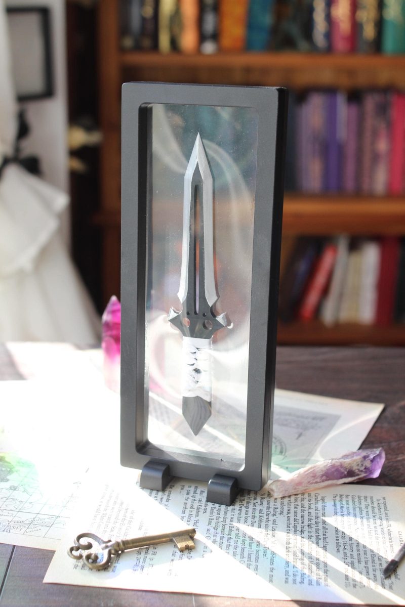violet's throwing, book lover replica miniature letter opener with display frame