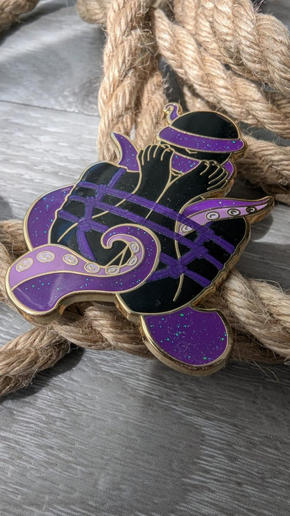 Grasping binds Shibari enamel pin, rope label badge