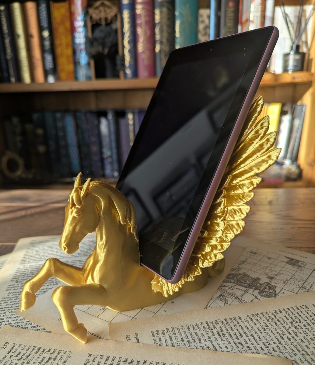 pegasus e-reader holder