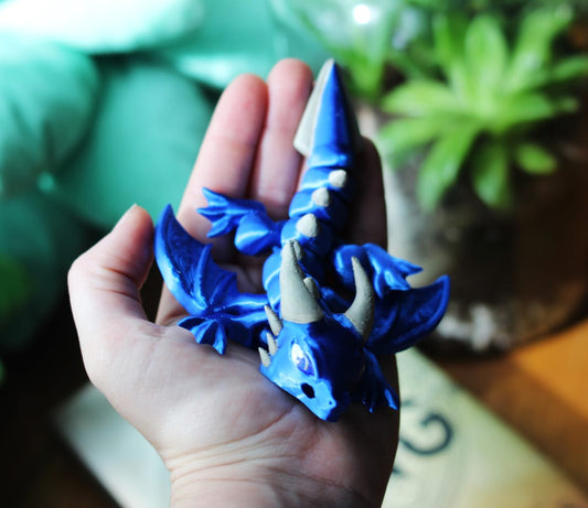Sgaeyl Articulated Dragon Keychain