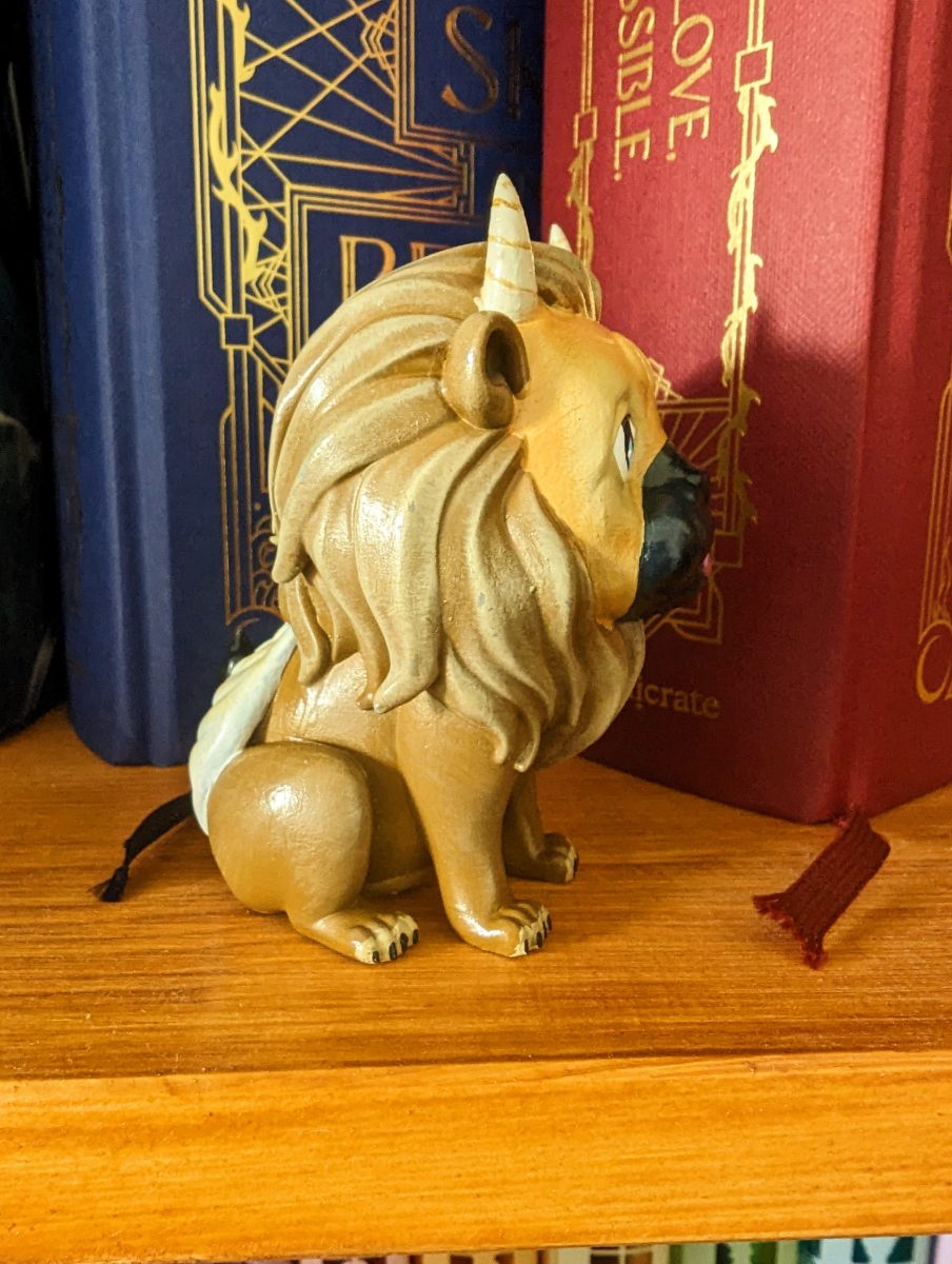 crescent city syrinx shelf guardian side view